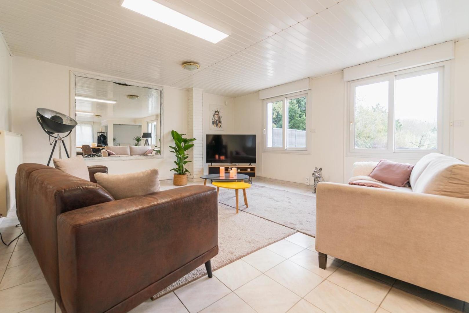 Le Gue Sourdeau: 150M² 5 Min From Futuroscope Apartment Chasseneuil-du-Poitou Exterior photo