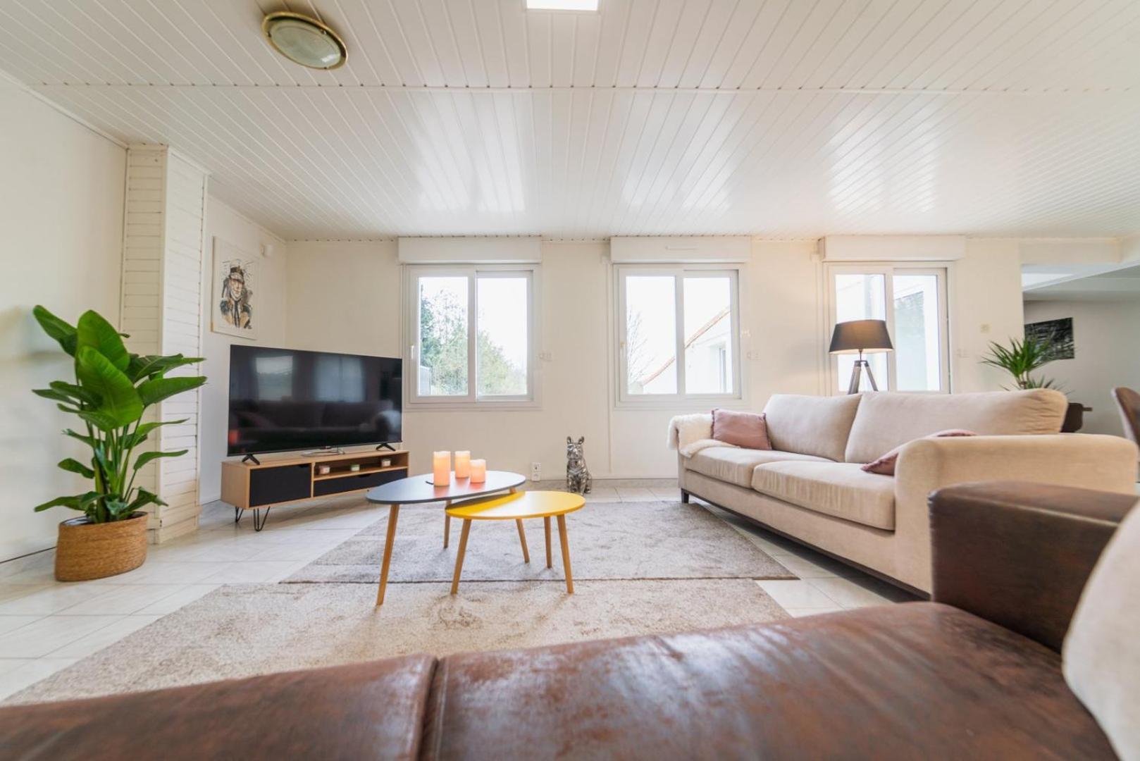Le Gue Sourdeau: 150M² 5 Min From Futuroscope Apartment Chasseneuil-du-Poitou Exterior photo